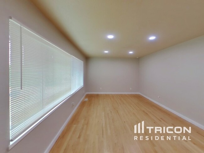 Foto del edificio - 7514 3rd Ave SE