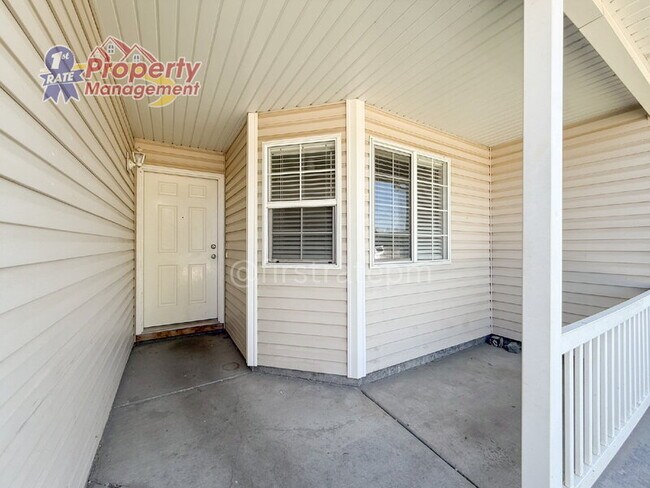 Building Photo - 11659 W Blueberry Ave
