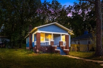 Building Photo - 3017 Pike Rd