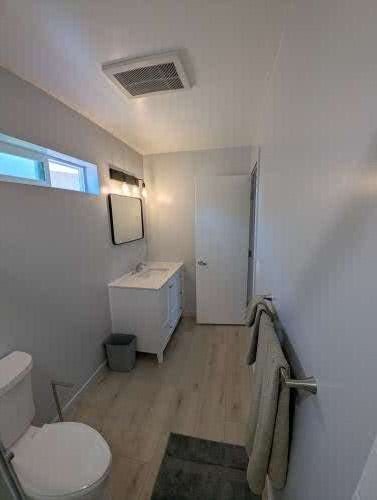 Foto del edificio - 1637 Grove Rd