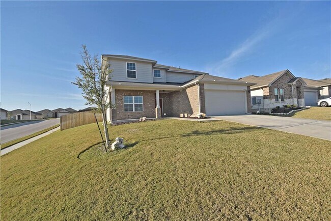 Building Photo - 5920 Brampton Ln