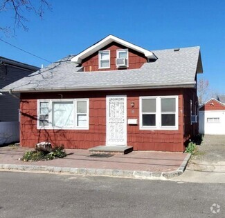 Building Photo - 11 Sound Beach Ave