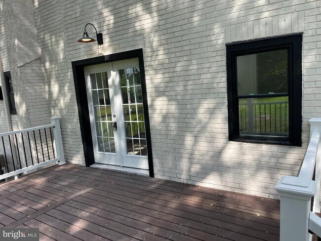 Foto del edificio - 924 Bethlehem Pike