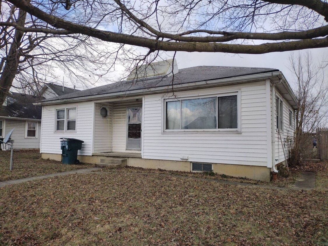 Building Photo - Pet-friendly 2BR/1BA Home for Rent!