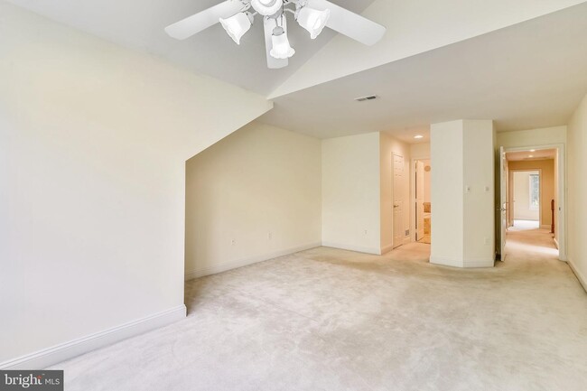 Building Photo - 11200 Pavilion Club Ct