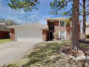 Building Photo - 7203 Glen Rosa Dr