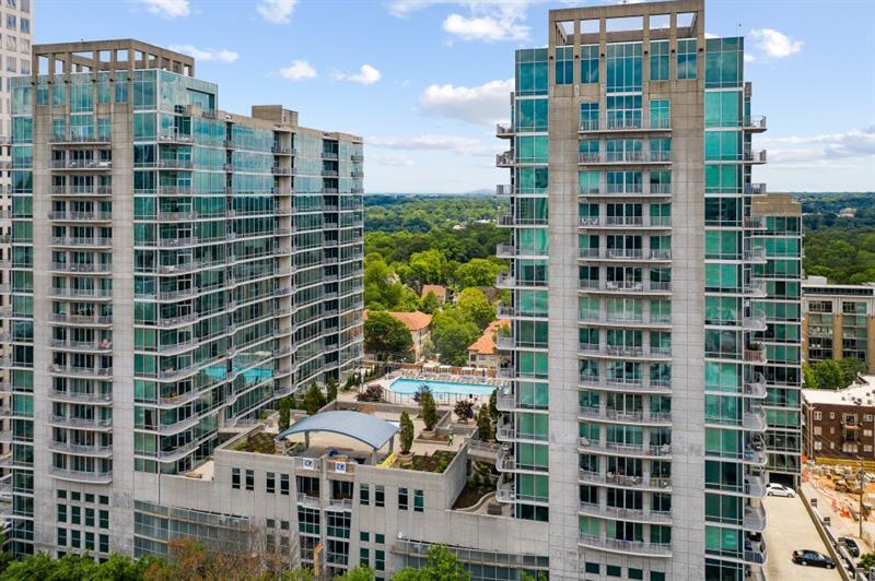 Foto principal - 923 Peachtree St NE