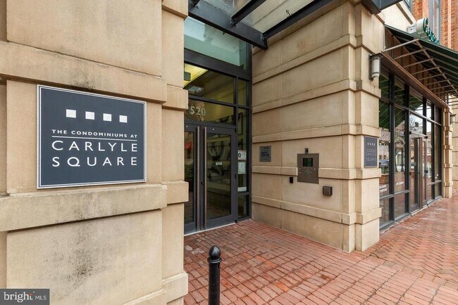 Foto del edificio - 520 John Carlyle St