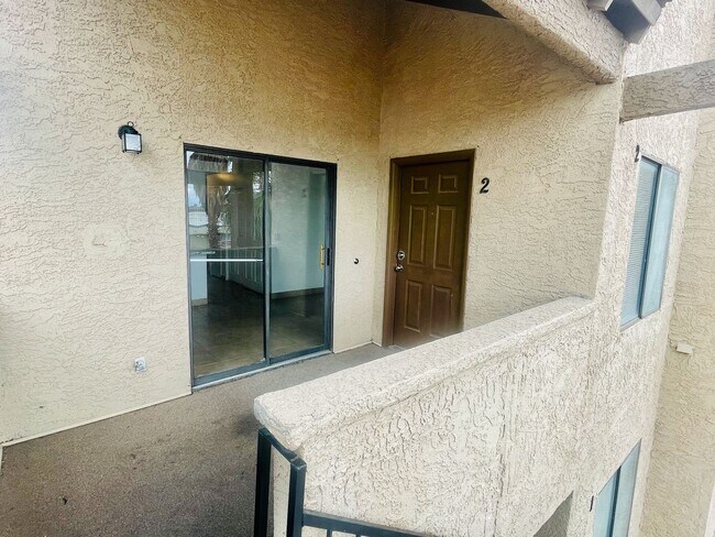 Building Photo - Winwood
