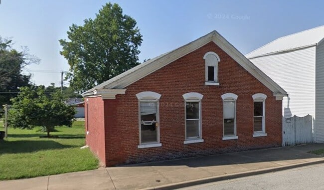 Building Photo - 1018 State St