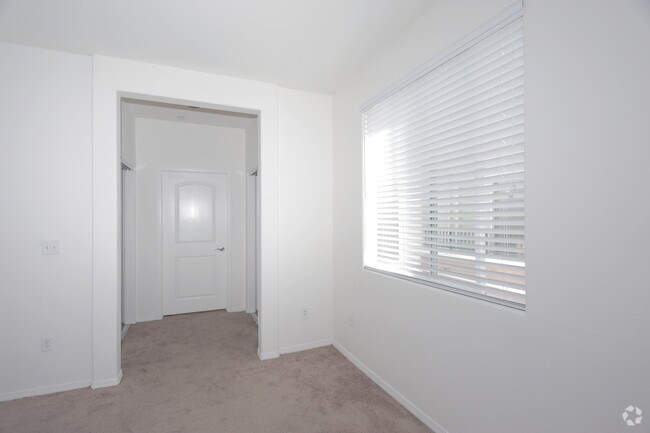 2HAB, 2BA - 1175 ft² - The Magnolia at Sherman Oaks