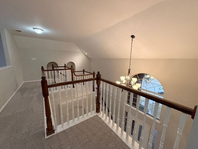 Building Photo - 2405 Hopkins Dr