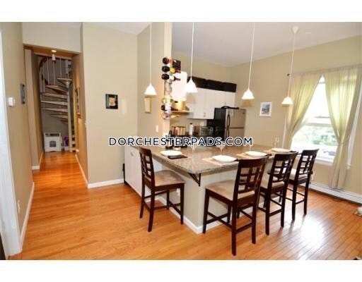 Foto principal - 38 Pleasant St