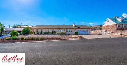 Building Photo - 237 N Scenic Dr W