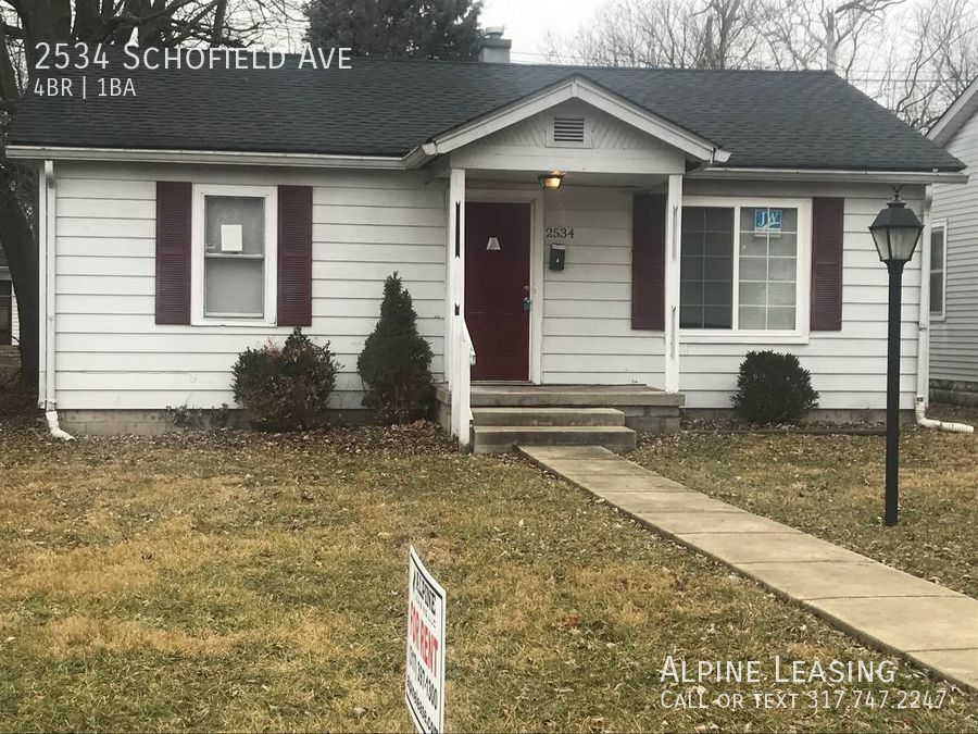 Primary Photo - 4BR House ready to LEASE! Martindale-Brigh...