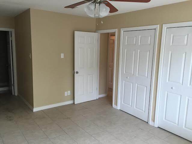 Building Photo - 9212 Warbler Ave