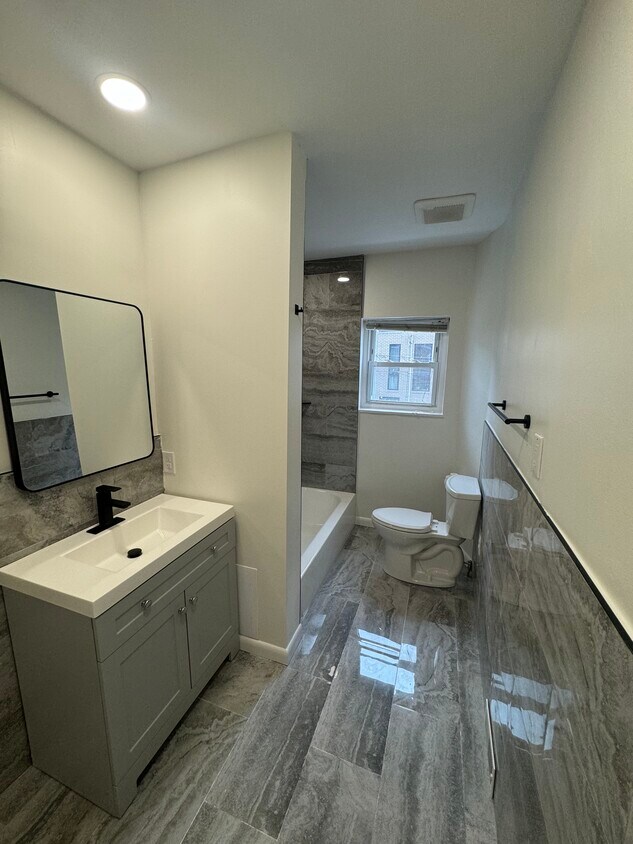 New bathroom - 2201 Coral St