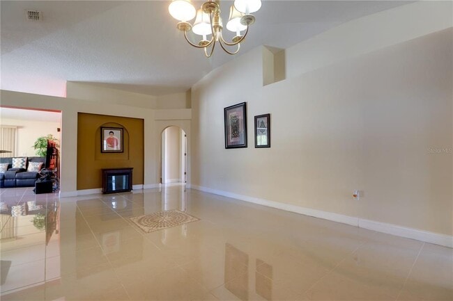 Building Photo - 6197 SE 80th Ct
