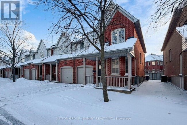 Photo du bâtiment - 5223 Fairford Crescent