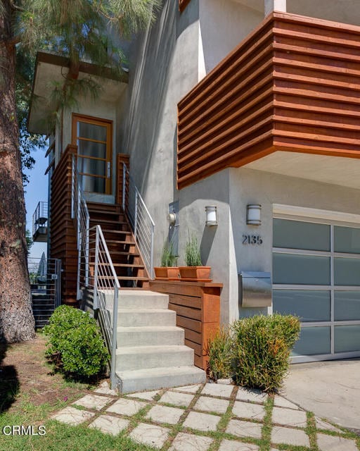 Building Photo - 2135 Park Dr