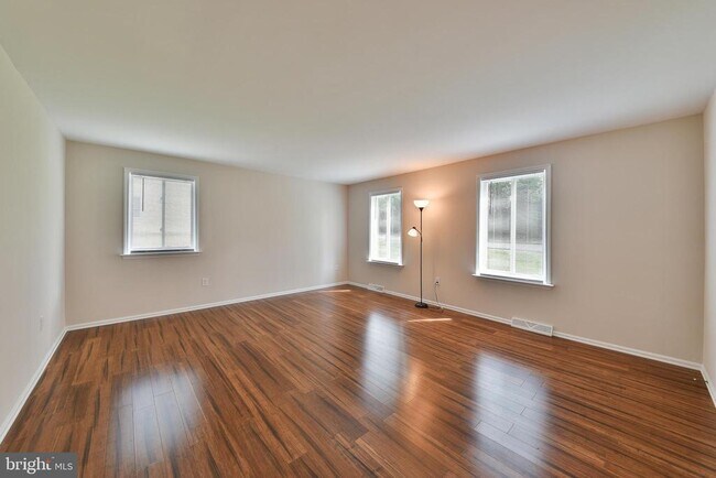 Foto del edificio - 108 Rue Charmille Rd