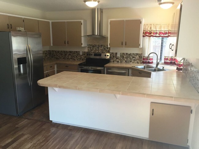 Foto del edificio - 4 br, 2 bath House - 9310 SW Tonopah st