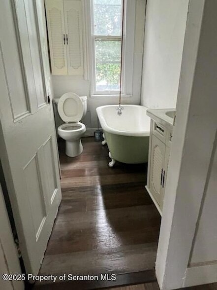 Building Photo - 126 N Lincoln Ave