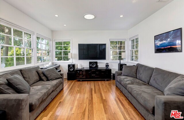 Foto del edificio - 4116 Coolidge Ave