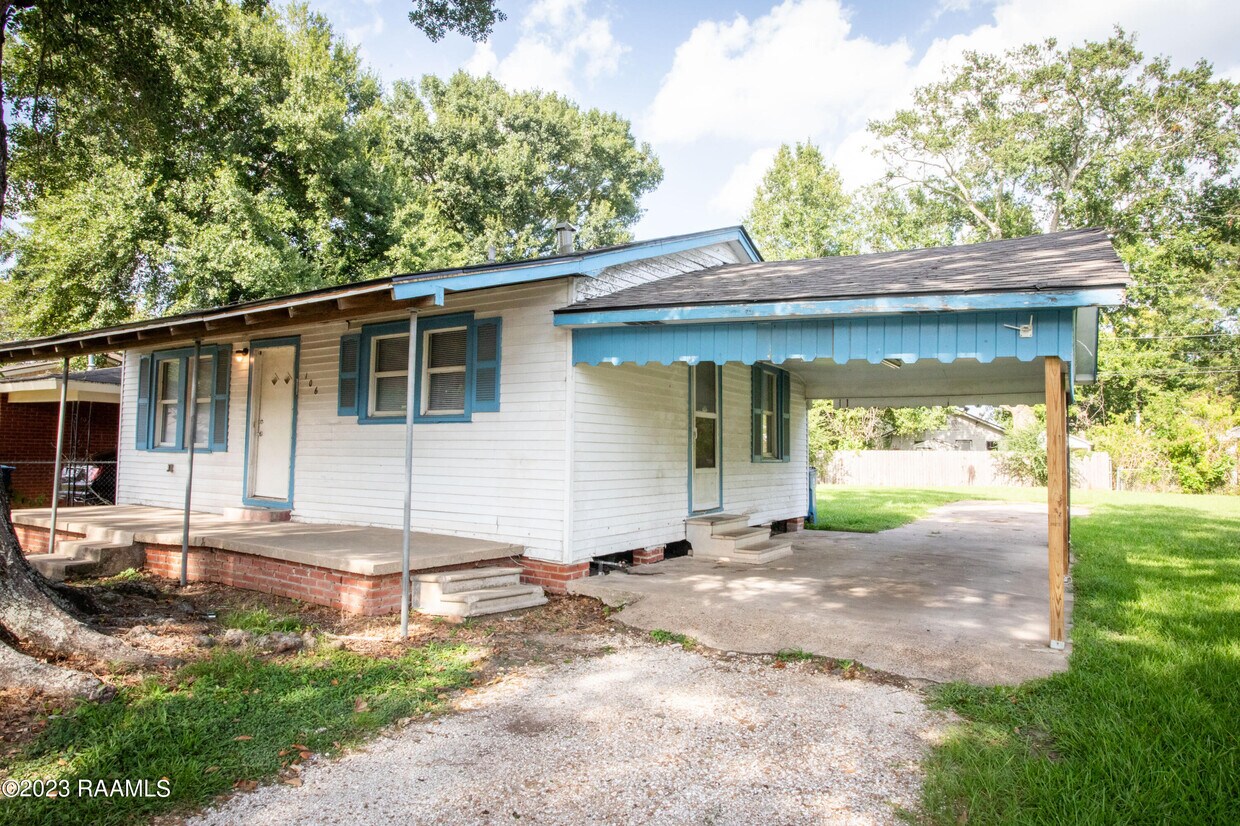 106 Doc Duhon St, Lafayette, LA 70501 House Rental in Lafayette, LA