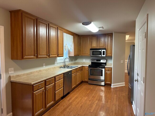 Building Photo - 101 Fawn Forest Dr