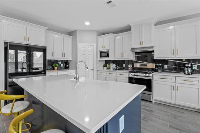 Foto del edificio - 610 Parker Cir