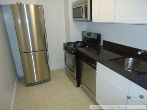 Foto del edificio - 420 E 80th St