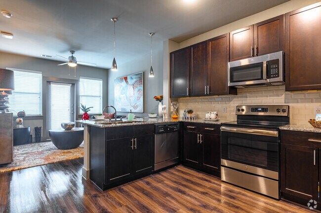 1HAB, 1BA - Cocina - Discovery Park