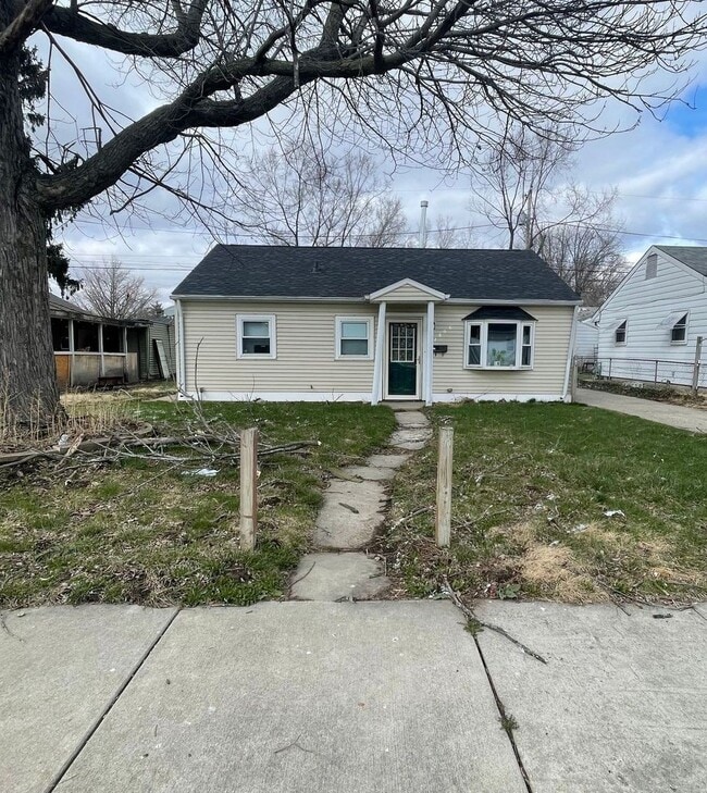 Foto del edificio - 3-Bedroom Single Family Home with Spacious Backyard - Available August 1st!