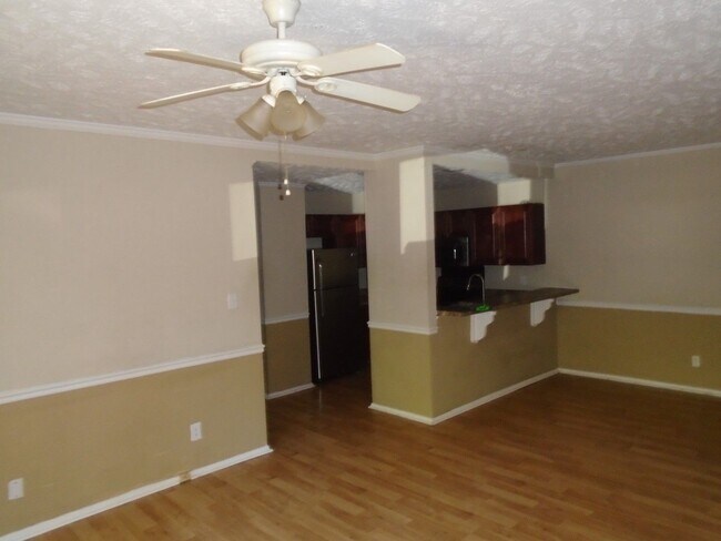 Foto del edificio - Briarcliff Condos