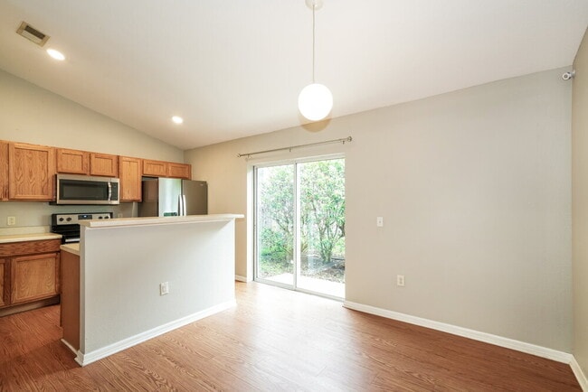 Foto del edificio - 3457 Bellericay Ln