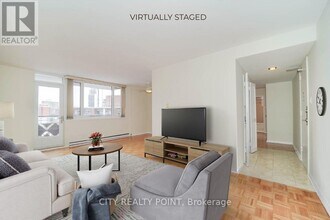 Building Photo - 55 Isabella St