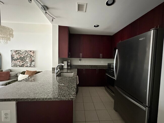 Foto del edificio - 4101 Albemarle St NW