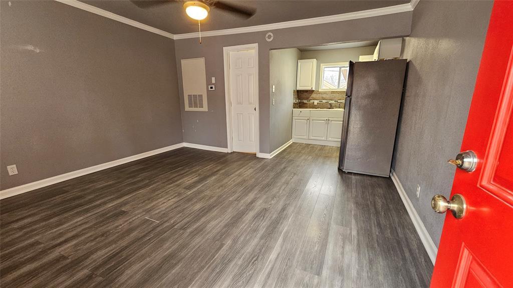 Foto principal - 6204 Shadyview St