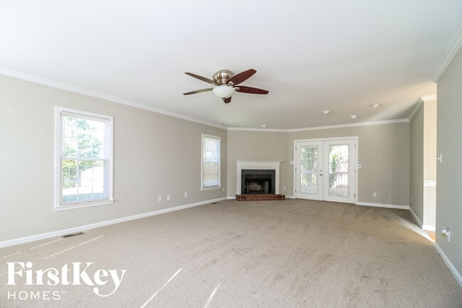 Building Photo - 5213 Pembrooke Forest Ct