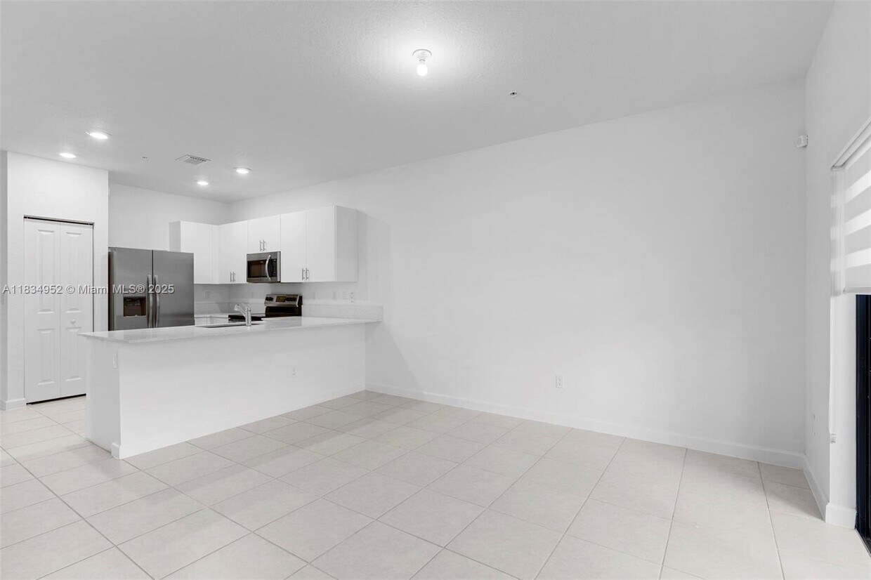 Primary Photo - 15983 SW 2nd Pl