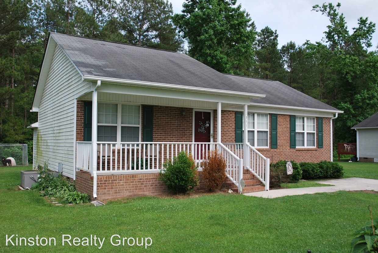 Building Photo - 1311 Brentwood Dr