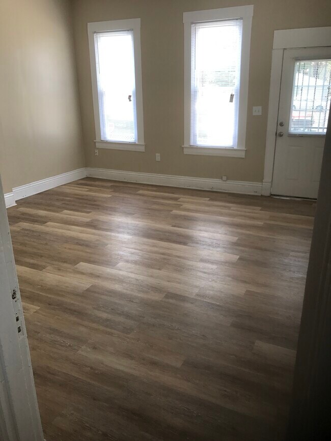 1436 Rear South Floyd, Louisville, KY 40208 Townhome Rentals in