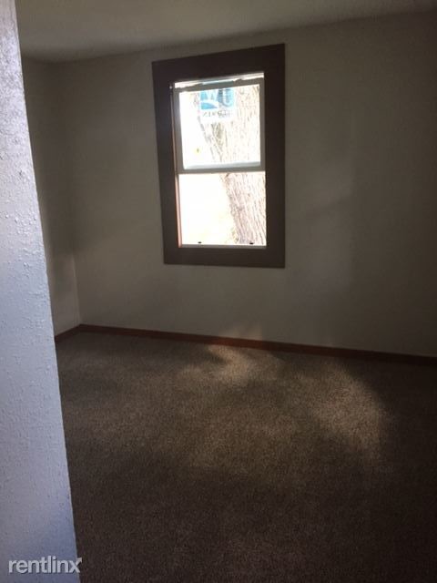 Building Photo - 54 23rd St S