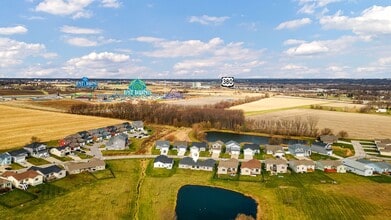 Building Photo - 175 Harvey Dr