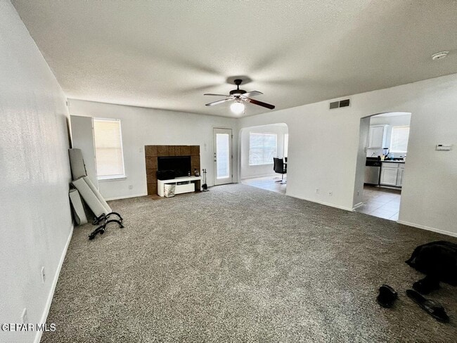 Building Photo - 12701 Francisco Paz Dr