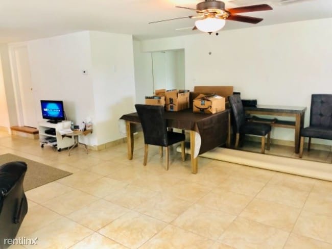 Building Photo - 1 br, 1 bath Apartment - 84 Eastview Drive