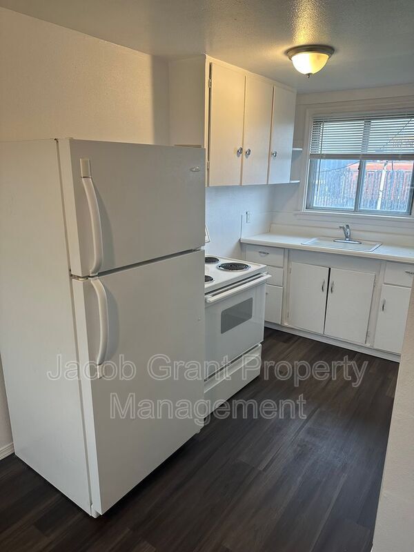 4719 Yellowstone Ave Unit 6, Pocatello, ID 83202 Condo for Rent in