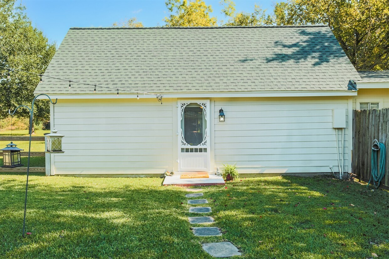 Foto principal - 4610 Joyce Blvd