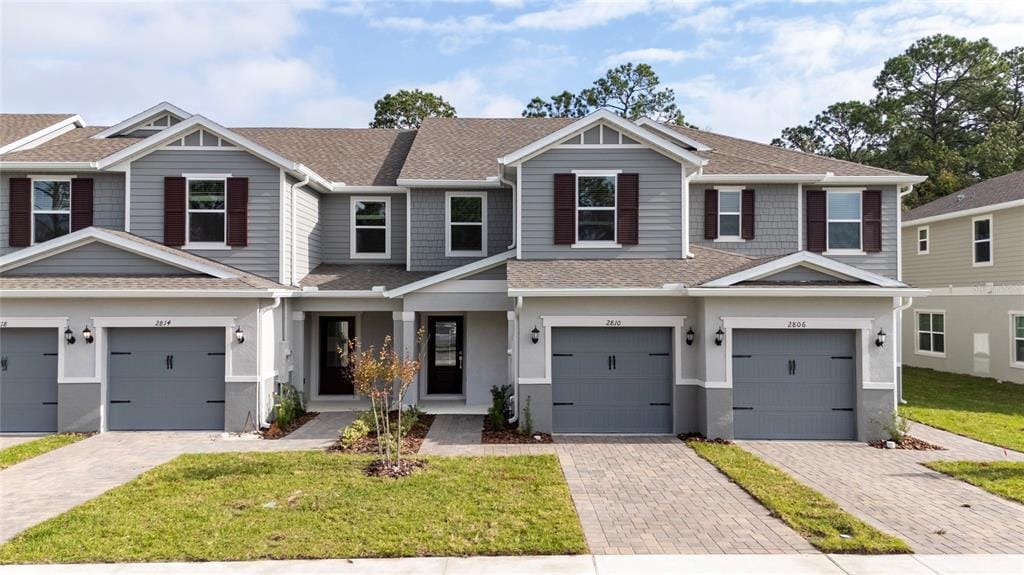 Foto principal - 2810 Raindrop Run St